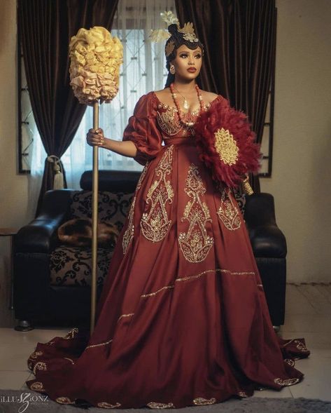 Efik Traditional Attire For Women, Red Floor-length Traditional Wear For Ceremonial Events, Elegant Red Traditional Wear With Traditional Patterns, Luxury Women's Folk Traditional Wear, Red Ceremonial Traditional Wear, Ibibio Bride, Tiv Traditional Attire, Akwa Ibom Bride, Photoshoot Art