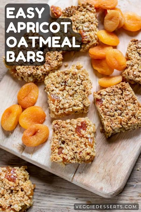 Dried Apricot Recipes, Dry Fruits Benefits, Apricot Muffins, Veggie Desserts, Dried Apricot, Low Fat Dinner, Apricot Recipes, Muesli Bars, Oat Bars