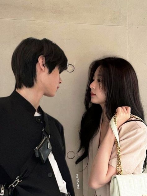 Anna Mcnulty, Mothers Day Gif, Kpop Couples, Couples Vibe, Ulzzang Couple, Korean Couple, Foto Ideas Instagram, Handsome Actors, Beautiful Mind Quotes