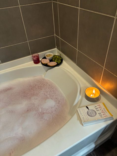 aesthetic bath vibes calming reading Bath Vibes, Bath Reading, Setting Aesthetic, Relaxing Aesthetic, Aesthetic Bath, Cozy Bath, Bath Aesthetic, Witch Tips, Long Bath