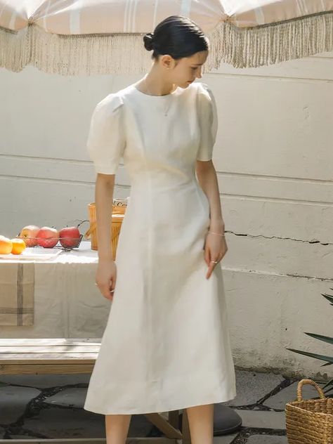 Bell Dress | W Concept Bell Dress, Casual Bride, Ladylike Dress, Simple White Dress, Dress Minimal, Spring Outfits Dresses, Modest Summer Dresses, Casual College Outfits, Outfit Wedding Guest