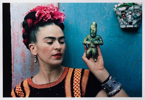 SF's de Young hosts surprisingly vital look at Frida Kahlo فريدا كاهلو, Frida Kahlo Exhibit, Nickolas Muray, Tina Modotti, Frida Kahlo Diego Rivera, Frida And Diego, Frida Art, Frida Kahlo Art, Latin American Art