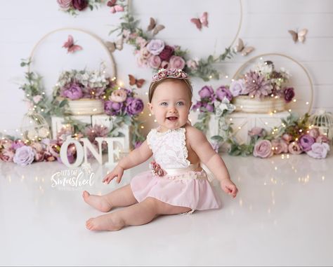 Spring First Birthday Photoshoot, Smash Cake Fairy, Fairy First Photoshoot, Fairy Garden Cake Smash, Cakesmash Photoshoot Themes, Fairy First Birthday Cake Smash, Cake Smash Girl Theme, Fairy First Birthday Photo Shoot, 1st Bday Photoshoot