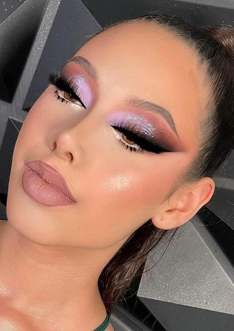 Very Easy Makeup, Reception Makeup, Smokey Makeup, Makeup Ojos, Wedding Eye Makeup, Carnival Makeup, Purple Eye Makeup, Cute Eye Makeup, Makeup Is Life