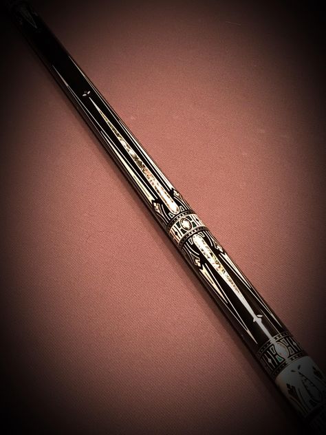 The most intricate detailed expensive pool cue in the world is now for sale for $50000 Pool Cues For Sale, Custom Pool Cues, Arcade Room, Pool Stuff, Cue Cases, Custom Pool, Pool Tables, Dream Pools, Luxury Pool