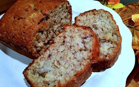 ~ Scrumptious Pineapple Banana Nut Bread ~ Recipe Pineapple Banana Bread Recipe, Sweet Bread Recipes, Best Breads, Bread Photo, Pineapple Bread, Banana Nut Bread Recipe, Nut Bread Recipe, Banana Nut Bread, Nut Bread