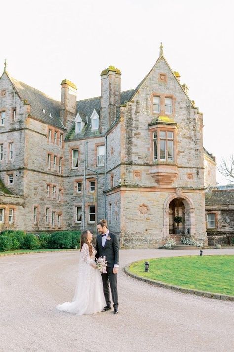 Ireland castle weddings are truly one of a kind and if you’re looking for a fairy-tale vibe, set among breathtaking grounds, with history, opulence, and majesty at their disposal, then it may be the ideal setting for your wedding. Read our post for wedding venue ideas, wedding venues outdoor, wedding venues decorations, castles Ireland wedding venues, small Ireland wedding venues, wedding venues in Ireland and more! Image by Wonder and Magic Castle Wedding Decorations, Castle Wedding Theme, Wedding Venues Castle, Wedding Decorations Romantic, Castles Ireland, Wedding Venues Ideas, Castle Wedding Venues, Romantic Wedding Theme, Castle Leslie