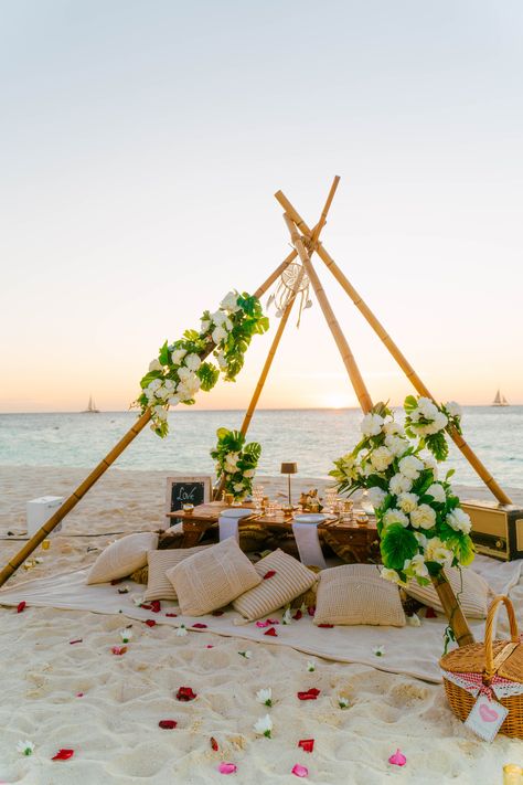 This is our Proposal Picnic set up! Check out our socials for more @picnicaruba Beach Picnic Party, Beach Proposal, Beachy Style, Picnic Set, Surprise Proposal, Sleepover Party, Picnic Party, Beach Picnic, Beach Decor