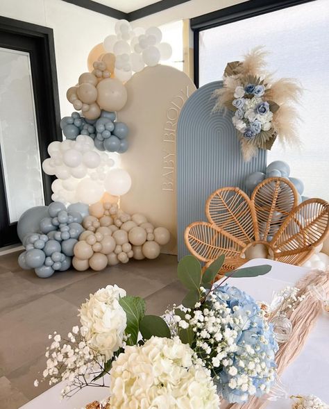 Neutral Blue Baby Shower Ideas, Southern Boy Baby Shower Ideas, Boy Baby Shower Color Scheme, Blue Theme Baby Shower Ideas, Boy Boho Baby Shower Ideas, Blue Boho Baby Shower Ideas, Baby In Bloom Blue Shower Ideas, Baby In Bloom Baby Shower Theme Boy, Neutral Boy Baby Shower Ideas