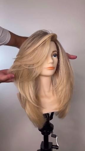 Styling Thick Hair, Hairstyle For Thick Hair, Hairstyle For Medium Length Hair, Hairstyle For Medium Length, Hair Cut Guide, Cut Layers, Butterfly Haircut, Easy Hair Cuts, Hair Inspiration Long