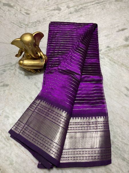 Mangalgiri Pattu Sarees With Blouse, Mangalagiri Pattu Sarees Blouse Designs, Mangalgiri Pattu Sarees, Mangalagiri Pattu Sarees, Saree Color Combinations, Bride Saree, Bridal Necklace Designs, Pattu Saree Blouse Designs, New Saree Blouse Designs