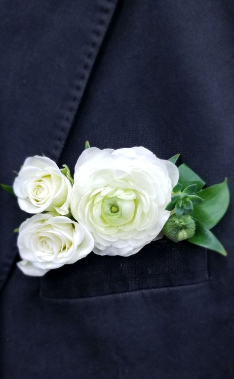 Pocket Boutonniere Rose, Pocket Square Boutonniere Ranunculus, Pocket Boutonniere White Rose, White Floral Pocket Square Boutonniere, Pocket Flowers Groom White, Pocket Square Boutonniere White, White Floral Pocket Square, White Flower Pocket Boutonniere, Pocket Boutonniere Simple