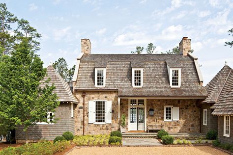 A Lake House in Alabama Named "Best New Home" by Southern Living magazine - Hooked on Houses Bill Ingram, Cedar Shingle Roof, Southern Farmhouse, Southern Design, Southern Living Homes, Casas Coloniales, Charming House, Exterior Makeover, Southern Homes