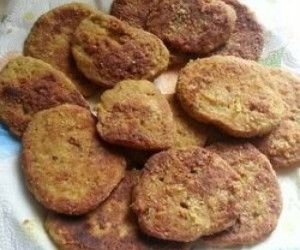 Gluten Steaks Seitan Burger, Vegetarian Steak, Vegetarian Meat, Seitan Recipes, Vegetarian Chicken, Meat Steak, Vital Wheat Gluten, Yummy Mummy, Meat Substitutes