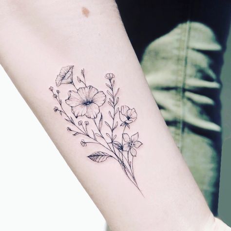 This right here. Flower Tattoo Black And White, Flower Tattoo Black, Violet Flower Tattoo, Violet Flower Tattoos, Violet Tattoo, Tattoo Black And White, Flower Bouquet Tattoo, Bouquet Tattoo, Wildflower Tattoo