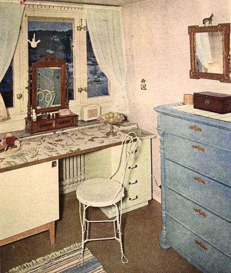 1950 Room Decor, 50s Room Decor 1950s Bedroom Ideas, 40s Room Aesthetic, 1950s Bedroom Aesthetic, 1950s Bedroom Ideas, 40s Room, 50s Room Aesthetic, 50s Bedroom Aesthetic, Bedroom 60s