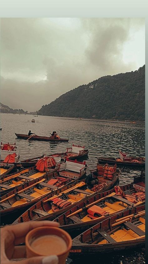 Nainital Instagram Story, Nainital Photography Ideas, Nainital Aesthetic, Nainital Photography, Nainital Uttarakhand, Travel India Beautiful Places, Streak Ideas, Views Video, Music Studio Room