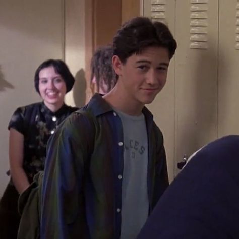 Joseph Gordon Levitt Young, 90s Films, Stay Gold Ponyboy, Gordon Levitt, 10 Things I Hate About You, Joseph Gordon, Joseph Gordon Levitt, Stay Gold, Hottest Guy Ever