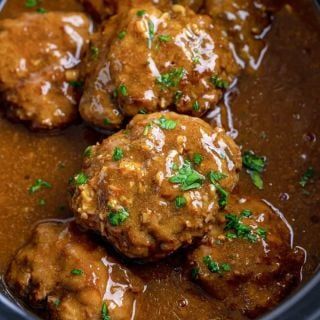 Instagram - The Country Cook Salisbury Steak Crockpot, Slow Cooker Ground Beef, Slow Cooker Salisbury Steak, Crockpot Steak, Big Food, Au Jus Gravy, Easy Family Recipes, Beef Dinners, Salisbury Steak Recipes