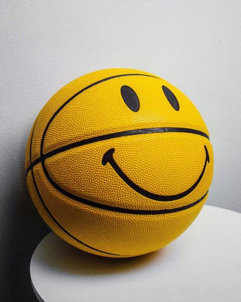 Dope Images, Basketball Vibes, Ball Aesthetic, Ball Cake, Keep Smiling, Stay Home, Early Childhood, Drawing Reference