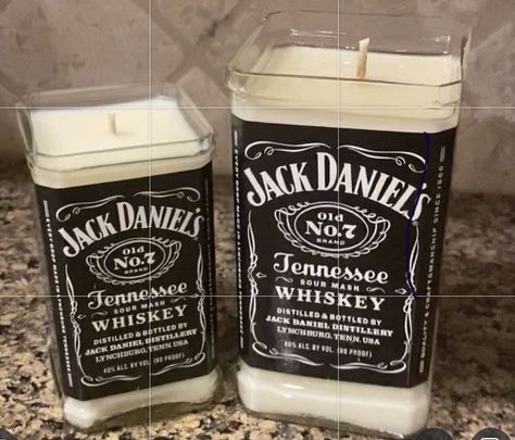 Jack Daniels Diy Projects, Jack Daniels Crafts, Jack Daniels Decorations, Diy Jack Daniels Bottle Projects, Tequila Centerpieces, Jack Daniels Gift Ideas, Jack Daniels Bottle Crafts, Jack Daniels Candle, Jack Daniels Decor