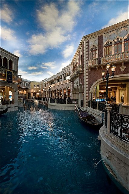 Venetian Hotel in Las Vegas-take a gondola ride through this canal and get a little taste of Venice, Italy in the middle of the desert. Venetian Las Vegas, Venetian Hotel, Painted Sky, Gondola Ride, Fav Place, Vegas Vacation, Vegas Hotel, Vegas Trip, The Venetian