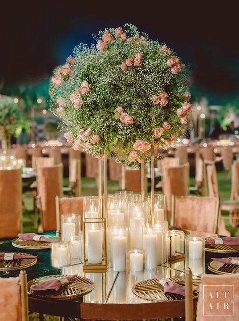 Green Decor Ideas, Indian Wedding Centerpieces, Musical Night, Wedding Reception Tables Centerpieces, Garden Themed Wedding, Center Table Decor, Hall Decorations, Indian Reception, Wedding Hall Decorations