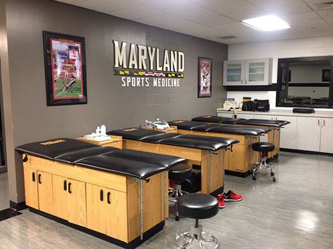 Facilities - Maryland Terrapins Athletics - University of Maryland Terps Official Athletic Site Athletic Training Room Design, Sports Recovery Room, Athletic Training Room, Athletic Training Sports Medicine, Chiropractic Office Design, Sports Physical Therapy, Recovery Room, Gym Design Interior, Therapy Clinic