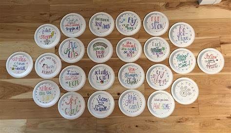 Paper Plate Awards for girls running Office Paper Plate Awards, Paper Plate Awards For Cross Country, Paper Plate Awards Cheer, Paper Plate Awards Ideas Funny, Plate Awards Ideas, Paper Plate Awards For Sports, Paper Plate Award Ideas, Paper Plate Awards, Kids School Papers