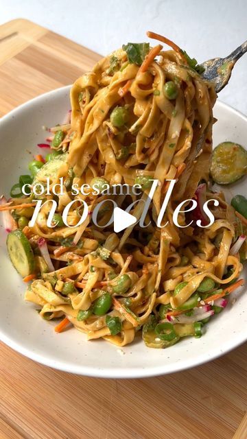 Carleigh Bodrug on Instagram: "🍜QUICKIES EP 17: Cold Sesame Noodles. Quick, healthy and SO delicious. Find the full recipe by googlin’ plantyou cold sesame noodles or visit plantyou dot com.
.
#recipe #noodles #noodlerecipe #plantyou #plantbased #plantbasedrecipe #noodledish #quickrecipe #easyrecipe #healthyrecipe #healthyfood #healthydiet" Sweet Chili Garlic Sauce, Recipe Noodles, Carleigh Bodrug, Cold Sesame Noodles, Amazing Salads, Wheat Noodles, Sesame Noodles, Plant Based Diet Recipes, Plant Based Cookbook