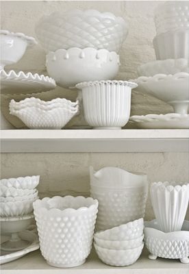 a classic collection of milk glass Glass Wedding Centerpieces, Milk Glass Wedding, Milk Glass Collection, White Dishes, Wedding Vintage, Davao, World Of Interiors, White Milk Glass, Glass Vases