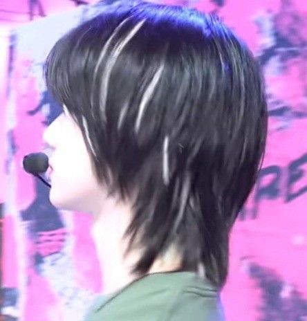 Beomgyu Haircut Long, Txt Beomgyu Hair, Beomgyu Hairstyle, Beomgyu Oreo Hair, Beomgyu Haircut, Beomgyu Wolf Cut, Beomgyu Hair, Frutiger Aero Icons, Hairstyle 360