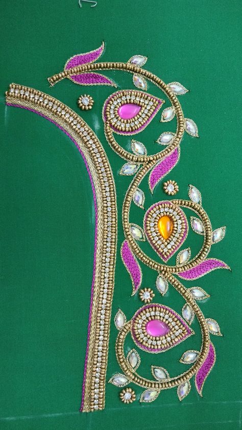 Simple Kodi Design Aari Work Tracing Paper, Aari Kodi Design Tracing, Kodi Design Aari Work Blouse, Kodi Design Aari Work Tracing Paper, Kodi Design Aari Work Tracing Paper Hand, Aari Neck Design For Tracing, Kodi Design Aari Work, Kodi Design, Peacock Embroidery Designs