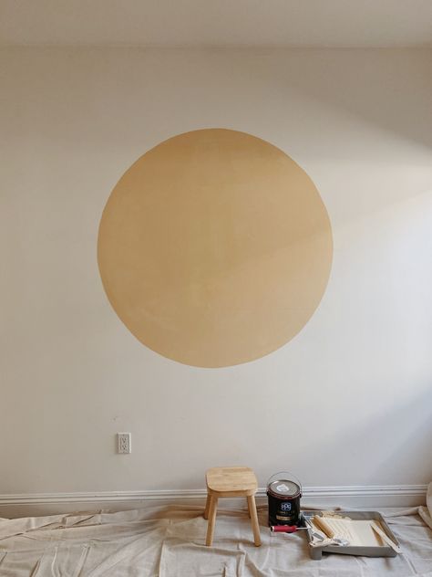 DIY painted circle shelf - almost makes perfect Big Boy Bed, Boy Bed, Circle Shelf, Beach Wall Collage, Circle Painting, Nursery Mural, Fall Living Room, Nursery Room Design, Salon Ideas