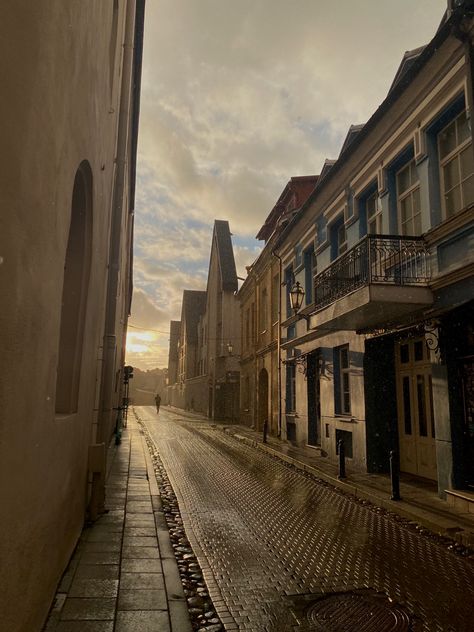 #vilnius #aesthetic #rain #sunset #lithuania #street #oldtown Baltic Countries, Sunset City, Rainy Day Activities, Rain Photography, Sunrise Photography, People Photography, European Travel, Eastern Europe, Lithuania