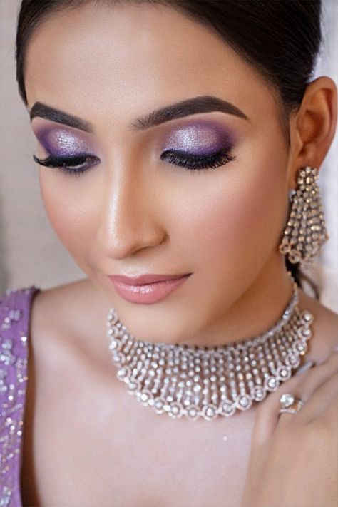 Makeup On Lilac Dress, Purple Eye Makeup Indian, Eye Makeup Purple Dress, Eye Makeup For Reception Look, Makeup With Lavender Outfit Indian, Lavender Dress Makeup Looks, Lavender Lehenga Makeup, Makeup With Lilac Outfit, Eye Makeup Lavender