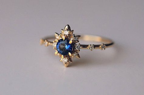 Termina Ring, Hexagon Rings, Celestial Engagement Ring, Sofia Zakia, Wishlist 2022, Fantasy Things, Gothic Wedding Rings, Photographing Jewelry, Ornate Ring