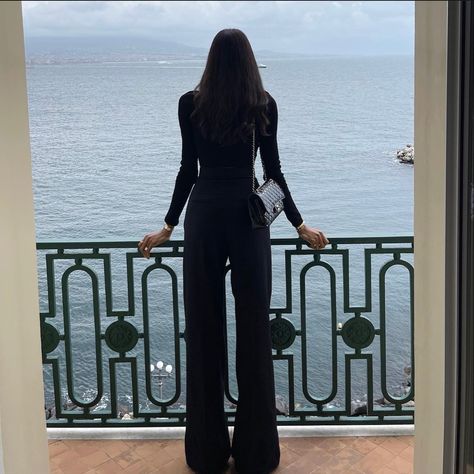 Tall Girl Aesthetic, Cozy Aesthetic, Luxury Lifestyle Dreams, Tall Girl, Glam Dresses, Aesthetic Hair, Aesthetic Girl, Birthday Outfit, Fashion Classy