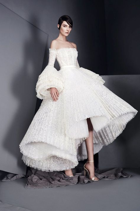 25 Pretty Perfect Off Shoulder Wedding Dresses - Perfete Coutour Gowns, Avant Garde Dress, Haute Couture Style, Ashi Studio, Dorothy Dandridge, Gown Ideas, Evening Wear Dresses, Haute Couture Gowns, Off Shoulder Wedding Dress