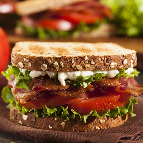 Fresh Homemade BLT Sandwich with Bacon Lettuce and Tomato Sandwich Blt, Blt Burger, Sandwich Recipes For Kids, Resep Sandwich, Avocado Blt, Gordon Ramsay Recipe, Blt Sandwich, Food Critic, Crisp Recipe