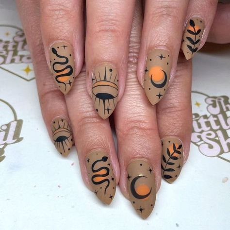 Hipster Nails, Spooky Halloween Nails, Short Nail Design, St Patricks Day Nails, Cute Short Nails, Halloween Acrylic Nails, Pumpkin Nails, Plaid Nails, Short Nails Art