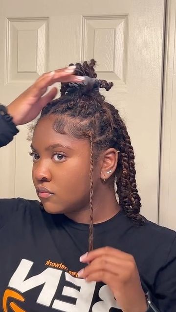 Natural Hair| DM for Promo on Instagram: "Twists for the win!😍😍 How cute are these medium sized twists? 👇🏽🥺 This is probably one of the easiest protective styles that one can do. If you find that the unravel too often , simply braid the roots so that they can last a bit long ✨✨ Follow us @thenaturalhairclub_ for more natural hair content 😉 DM FOR PROMO 🤍 Credit: @luvnyds 🥳 .⁣ .⁣ .⁣ .⁣ #naturalhairstyle #naturalhairjourney #naturalhairdoescare #naturalhairstyles #teamnatural #naturalhairp Medium Sized Twists, Natural Hair Problems, Hair Content, Protective Hairstyle, Mini Twists, Healthy Hair Journey, Natural Hair Community, Natural Haircare, Natural Hair Tips