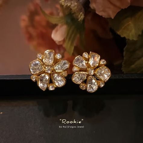 Rookie Moissanite Polki Studs Moissanite Jewelry Indian, Polki Designs, Polki Tops, Polki Studs, Temple Jewellery Earrings, Antique Gold Jewelry Indian, Fancy Jewelry Necklace, Diamond Earrings Design, Gold Earrings Wedding