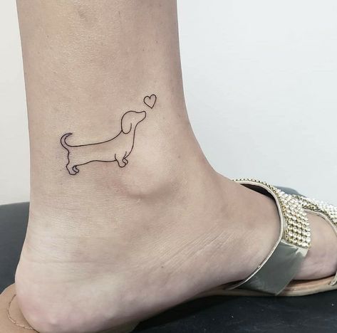 Dauchsands Tattoo Ideas, Dauschaund Tattoo, Dauchsands Tattoo, Weenie Dog Tattoo, Sausage Dog Tattoo, Wiener Dog Tattoo, Doxie Tattoo, Dachshund Tattoo Ideas, Daschund Tattoo