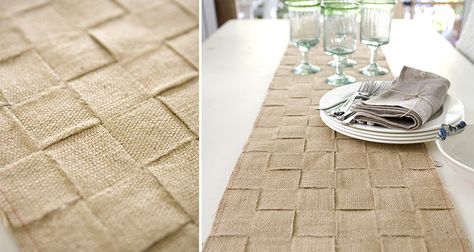 DIY jute table runner - Tara Dennis Jute Table Runner, وابي سابي, Burlap Runners, Table Runner Diy, Burlap Projects, Quick And Easy Crafts, Burlap Decor, Diy Burlap, Diy Bricolage