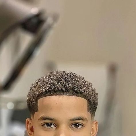 🇧🇸🌊Wavers Only🌊🇧🇸 on Instagram: "#wavecentral1 #purewavers #elitewavers" Tapper Fade Boys, Black Male Haircuts, Boys Hair Styles, Front Taper, Afro Hair Fade, Mens Haircuts Thick Hair, Low Cut Hairstyles, Buzz Cut For Men, Cornrow Braids Men