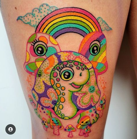 Rainbow Mushroom Tattoo, Lisa Frank Alien Tattoo, Lisa Frank Tattoo Ideas, Lisa Frank Tattoo, Frank Tattoo, Tattoo Turtle, Halloween Tattoo Flash, Rainbow Tattoo, Butterfly With Flowers Tattoo