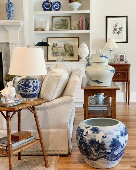 Rich Furniture, Coastal Luxe, Blue And White Living Room, French Country Living, French Style Homes, French Country Living Room, Blue White Decor, Classic Interiors, Country Living Room