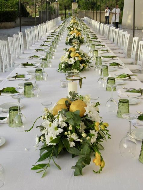 Italy Table Setting, Sicilian Wedding Theme, Lemon Themed Wedding, Lemon Table Decor, Wedding Cocktail Tables, Rustic Italian Wedding, Sicilian Wedding, Dinner Party Table Settings, Yellow Wedding Theme