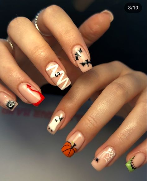 Halloween Nail Art Ideas, Nightmare Before Christmas Nails, Halloween Manicure, Witch Nails, Halloween Acrylic Nails, Nail Art Pictures, Cool Halloween Makeup, Cute Halloween Nails, Pumpkin Nails